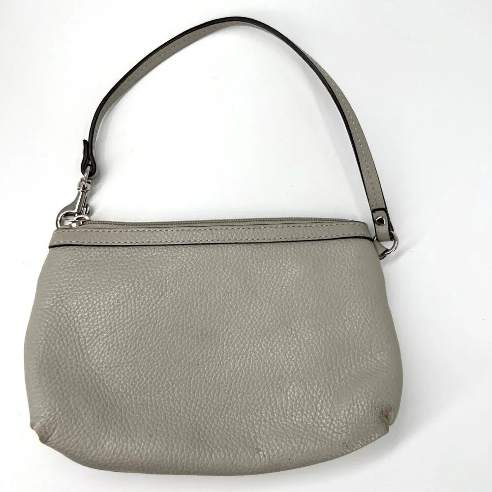 Coach Silver‎ Cursive Logo Gray Pebbled Leather Wristlet 2010s Vintage